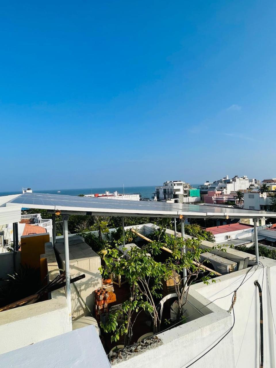 La Villa Marseille Puducherry Buitenkant foto