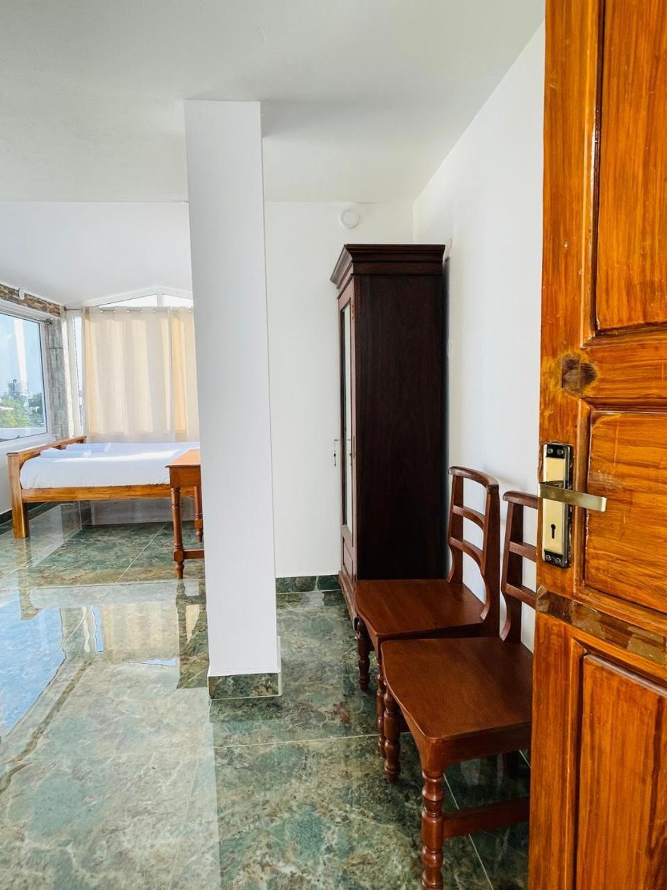 La Villa Marseille Puducherry Buitenkant foto