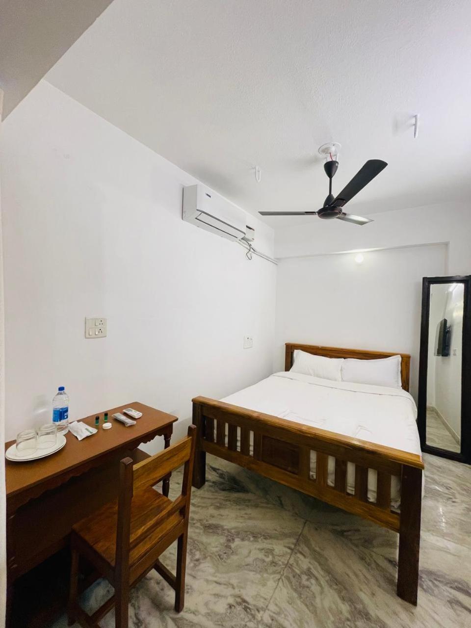 La Villa Marseille Puducherry Buitenkant foto