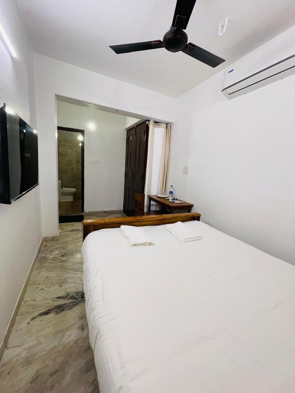 La Villa Marseille Puducherry Buitenkant foto