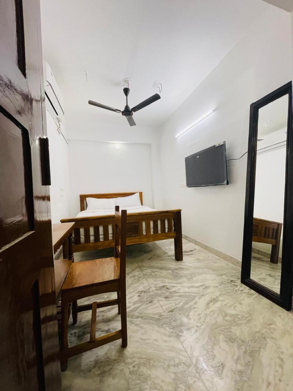 La Villa Marseille Puducherry Buitenkant foto