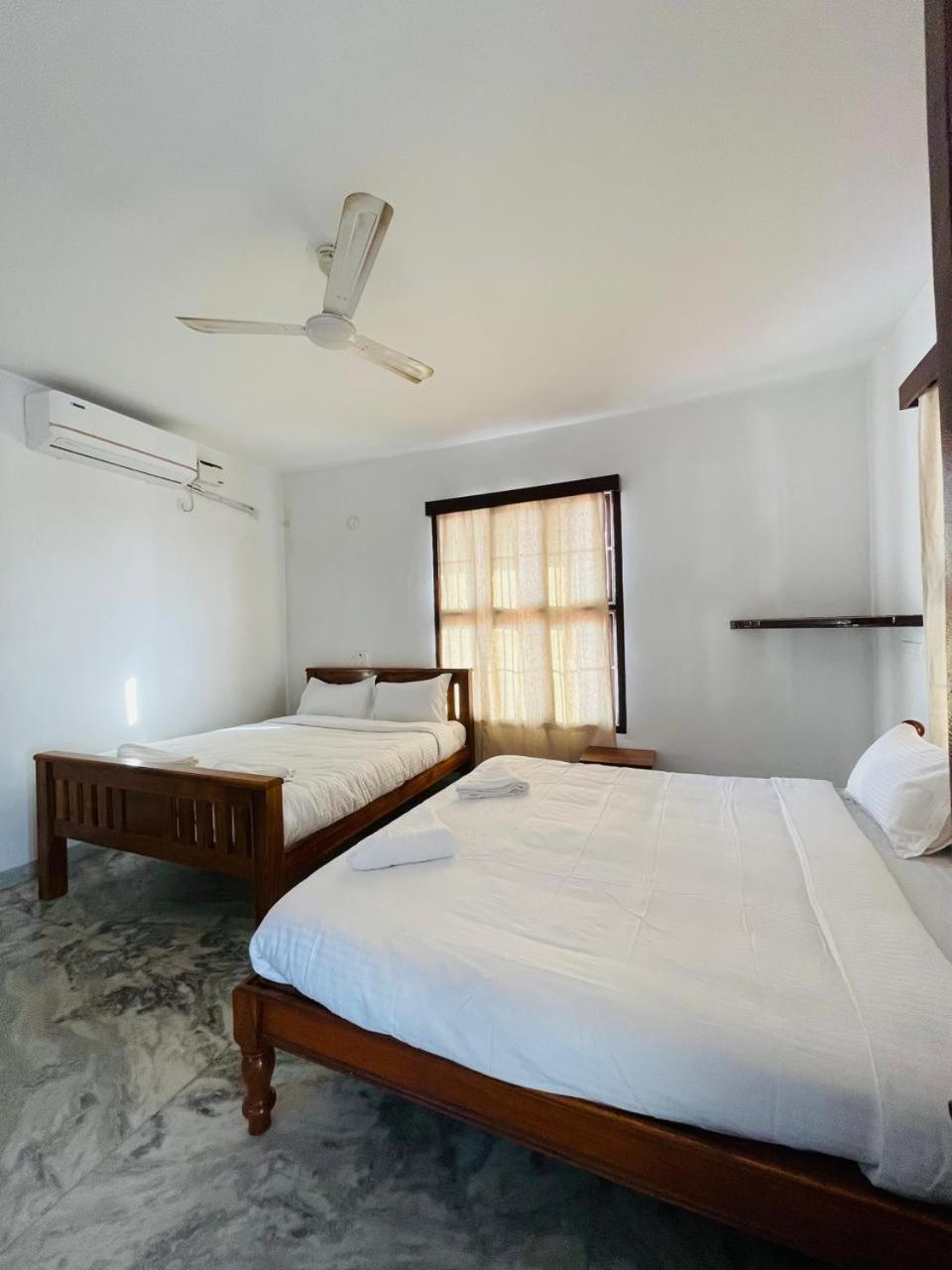 La Villa Marseille Puducherry Buitenkant foto