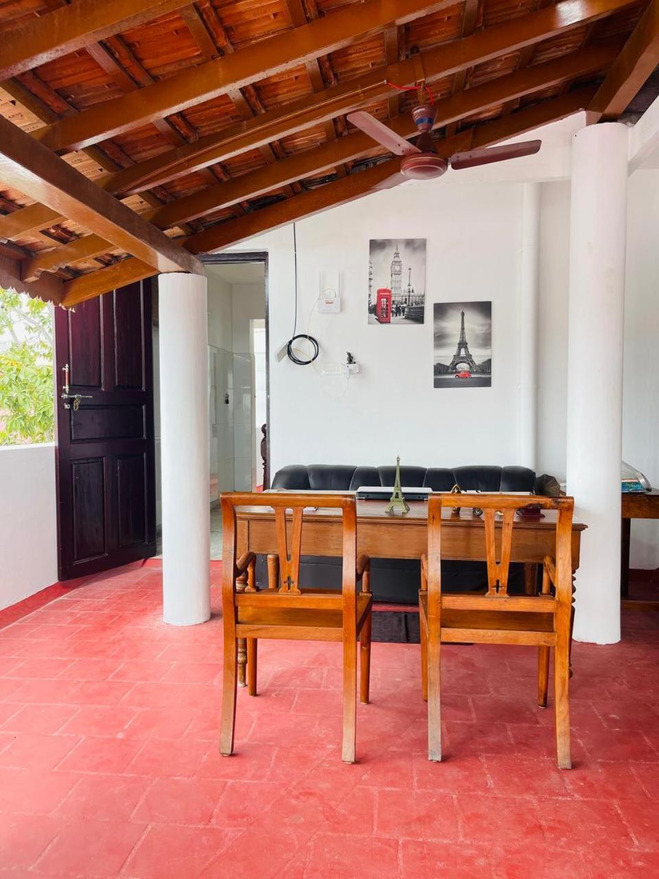 La Villa Marseille Puducherry Buitenkant foto